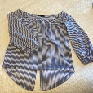 BCBGMAXAZRIA Ellsie off the shoulder puff sleeve top oversized S